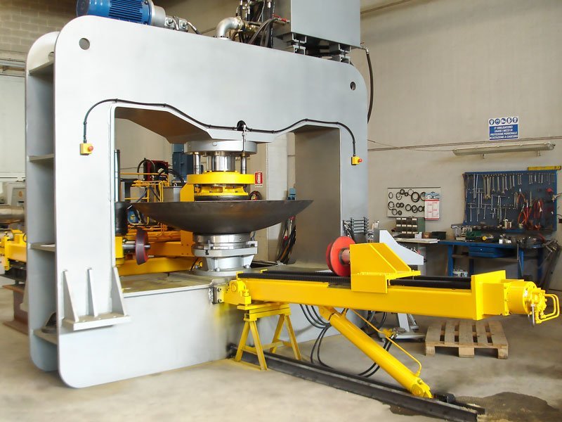 Dish End Press Machine manufactured by Desire Hydraulics in Pune